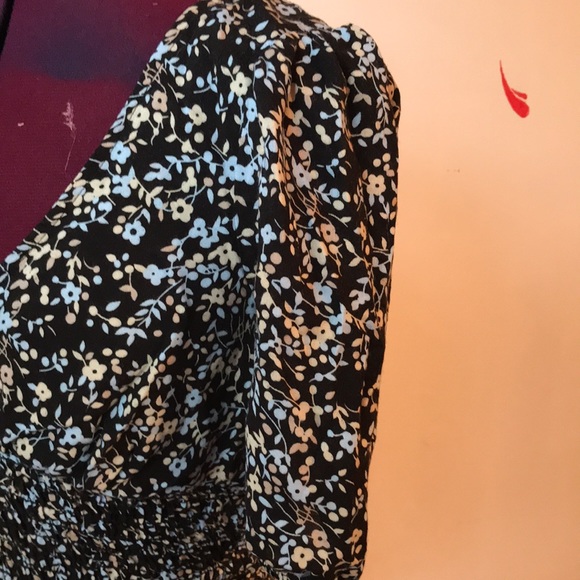 Free People V Neck Blouse - Picture 2 of 4